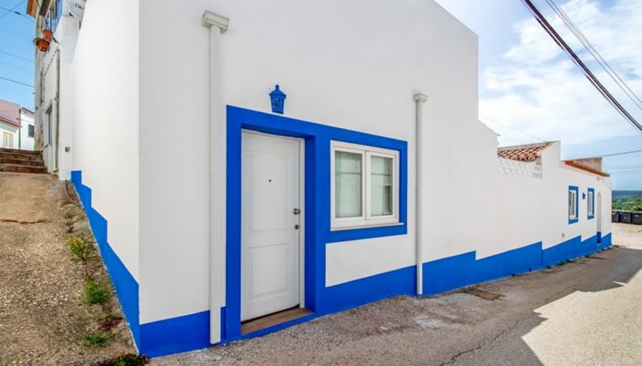 Image No.25-2 Bed Villa for sale