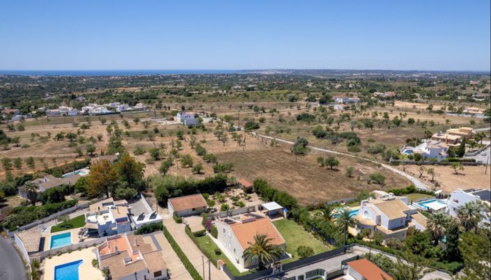 Image No.38-5 Bed Villa for sale