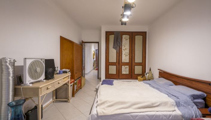 Image No.11-3 Bed Apartment for sale