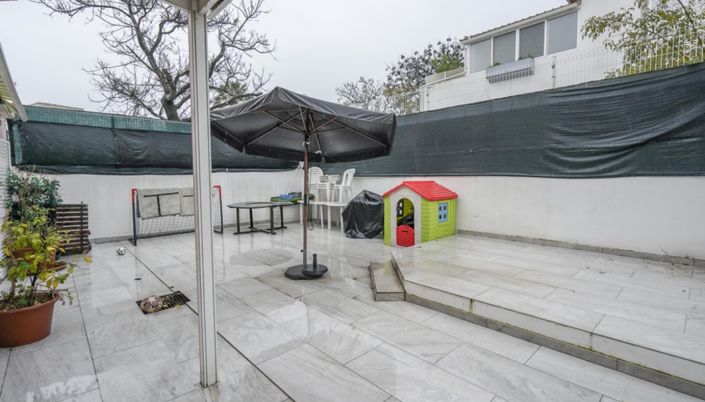 Image No.20-3 Bed Apartment for sale