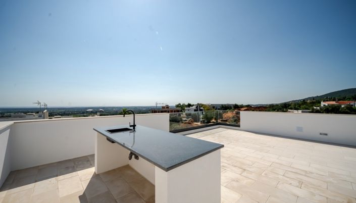 Image No.21-3 Bed Villa for sale