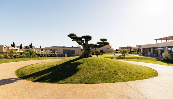 Image No.26-2 Bed Apartment for sale