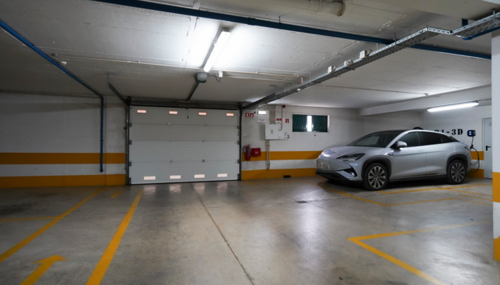 Image No.25-3 Bed Apartment for sale