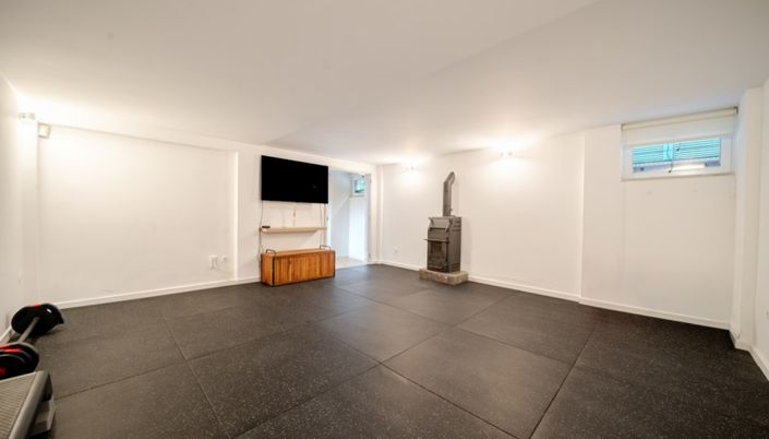 Image No.21-4 Bed Villa for sale