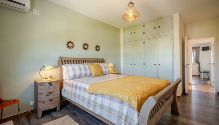 Image No.19-5 Bed Villa for sale