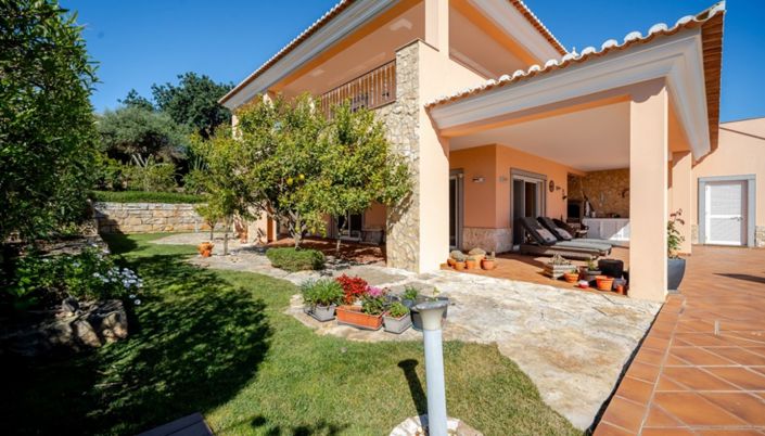 Image No.23-Villa de 4 chambres à vendre à Lagos