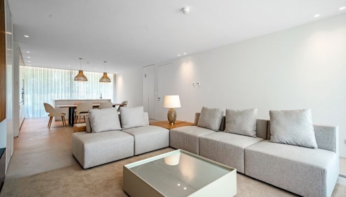 Image No.9-2 Bed Apartment for sale