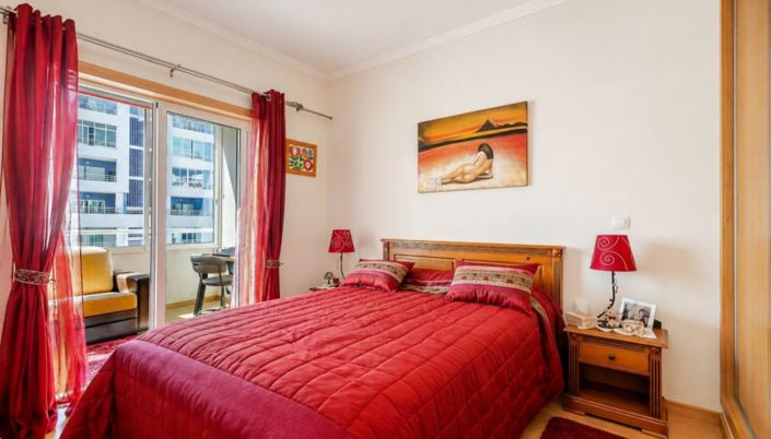 Image No.10-2 Bed Apartment for sale
