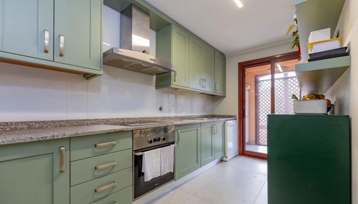 Image No.10-4 Bed Villa for sale