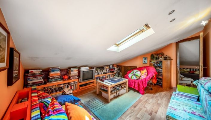 Image No.20-4 Bed Apartment for sale
