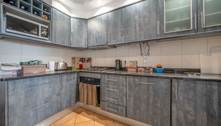 Image No.17-2 Bed Apartment for sale