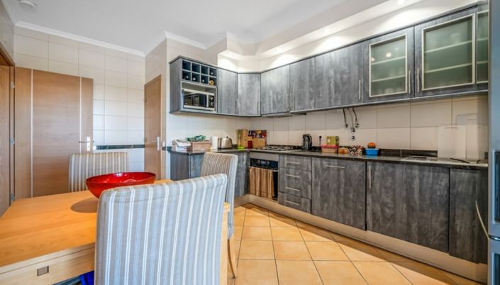 Image No.18-2 Bed Apartment for sale