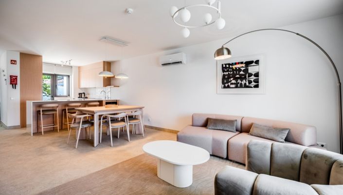 Image No.10-2 Bed Apartment for sale
