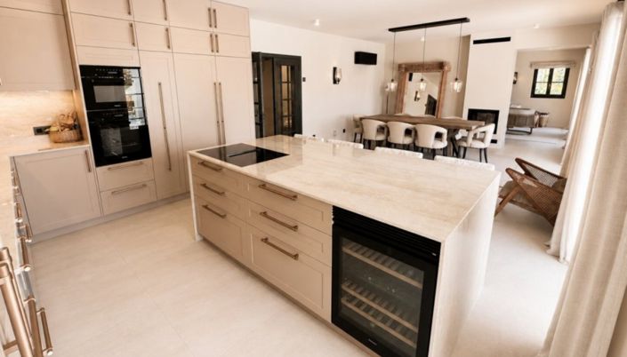 Image No.15-6 Bed Villa for sale