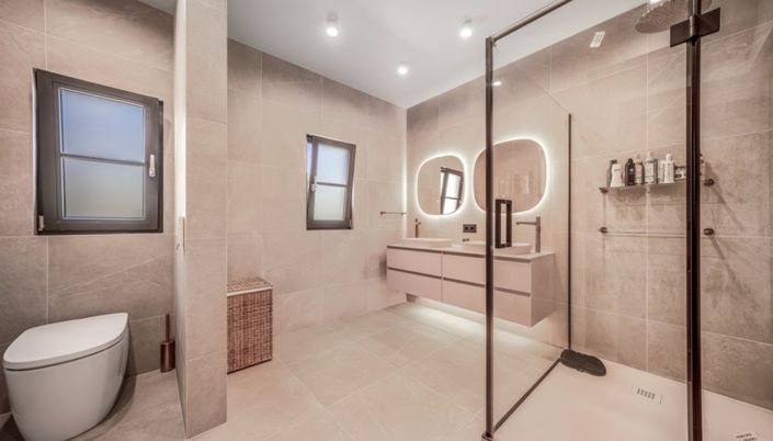 Image No.18-6 Bed Villa for sale