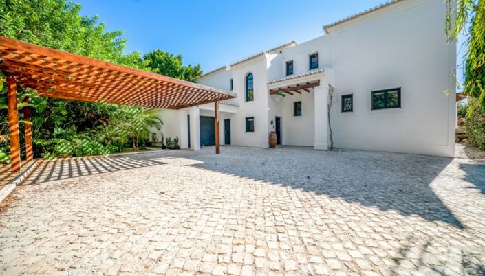 Image No.27-6 Bed Villa for sale