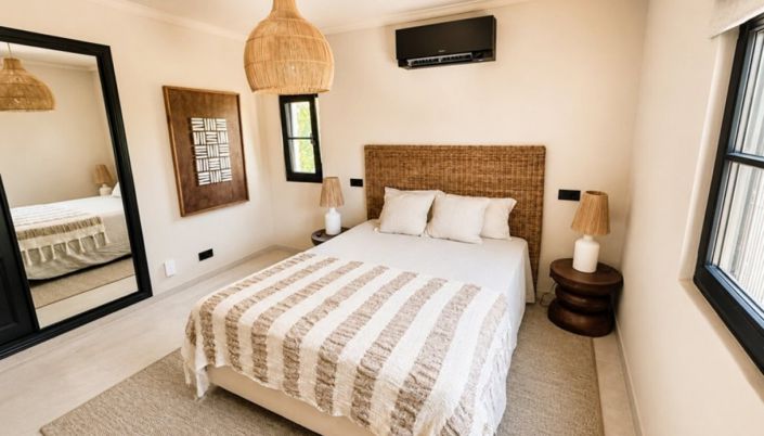 Image No.8-6 Bed Villa for sale