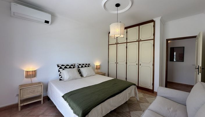 Image No.13-5 Bed Villa for sale
