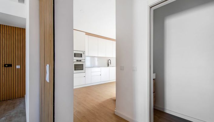 Image No.14-3 Bed Apartment for sale