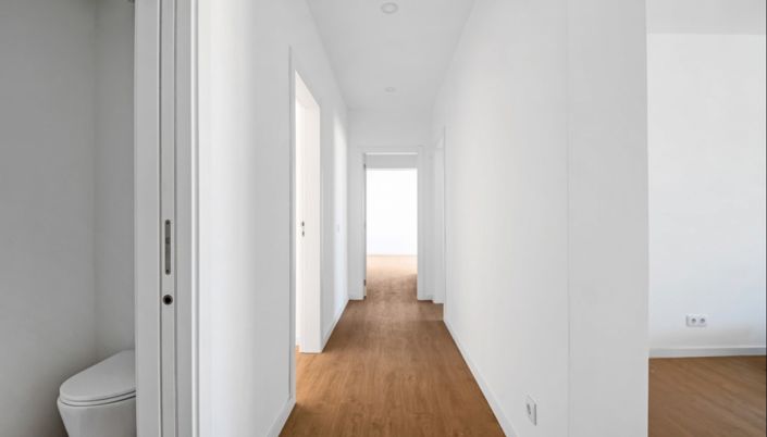 Image No.22-3 Bed Apartment for sale