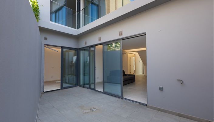 Image No.3-5 Bed Apartment for sale
