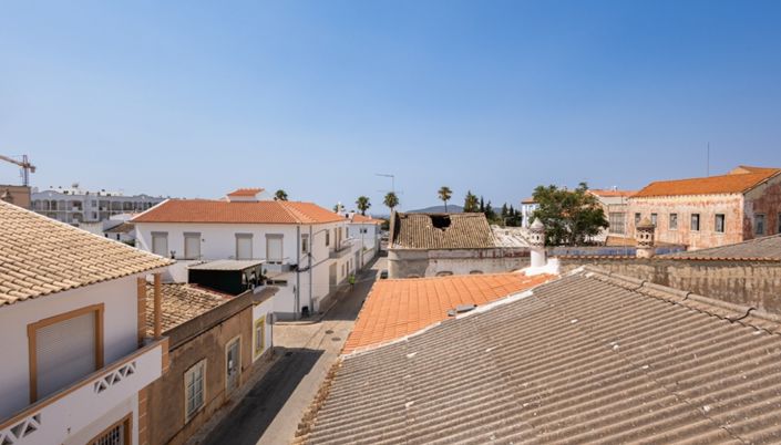 Image No.24-2 Bed Apartment for sale
