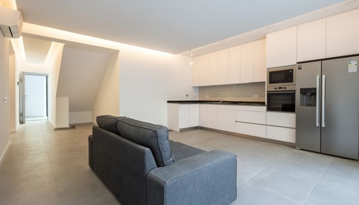 Image No.9-2 Bed Apartment for sale