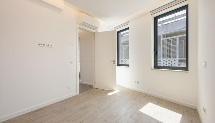 Image No.13-3 Bed Apartment for sale