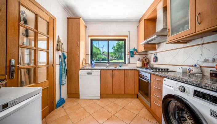 Image No.17-2 Bed Apartment for sale