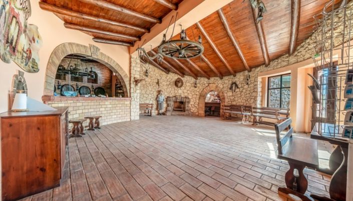 Image No.17-Villa for sale