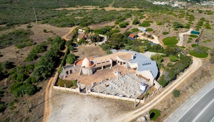 Image No.28-Villa for sale