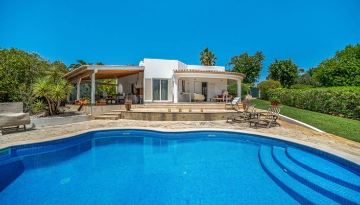 Image No.24-3 Bed Villa for sale