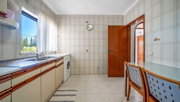 Image No.20-3 Bed Villa for sale