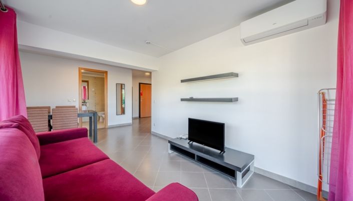 Image No.14-1 Bed Commercial for sale
