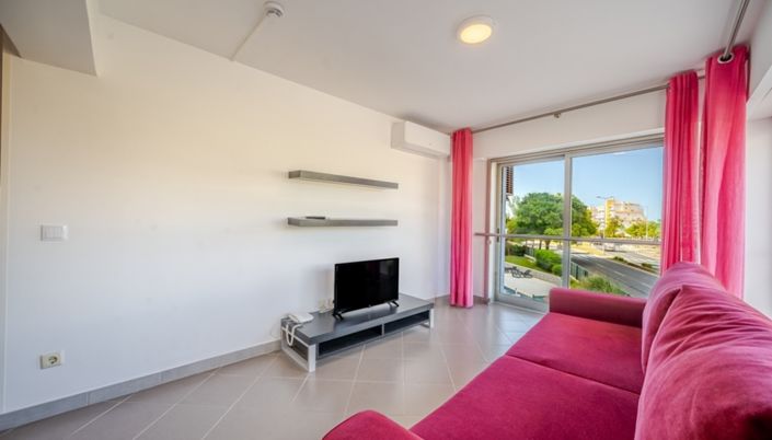 Image No.15-1 Bed Commercial for sale
