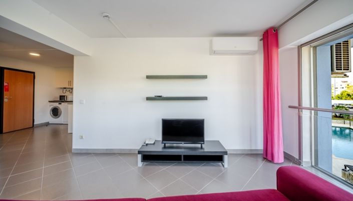 Image No.16-1 Bed Commercial for sale