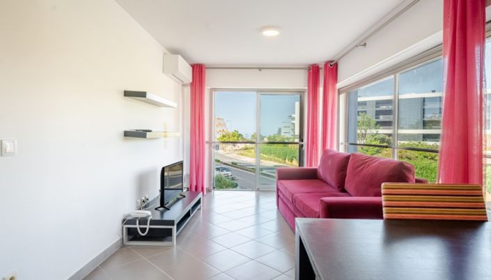 Image No.18-1 Bed Commercial for sale