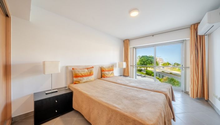 Image No.6-1 Bed Commercial for sale