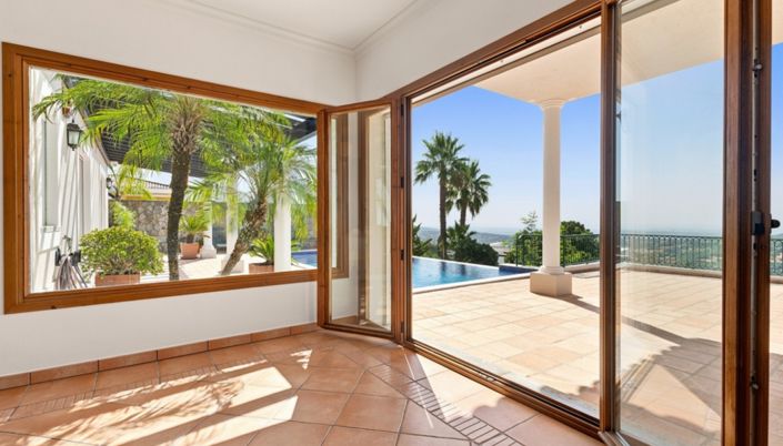 Image No.14-4 Bed Villa for sale