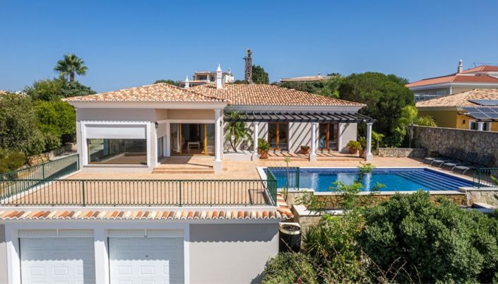 Image No.4-4 Bed Villa for sale