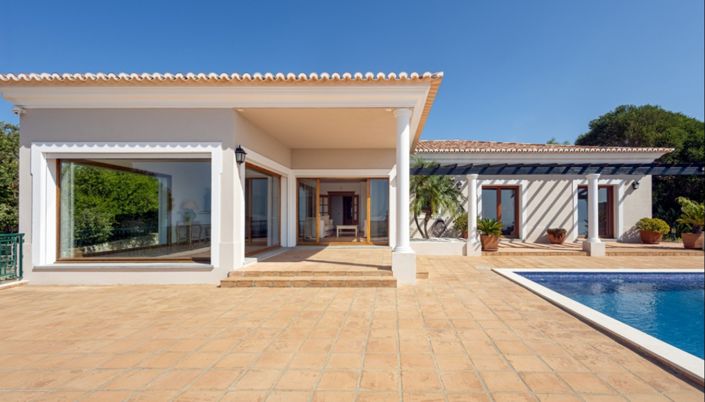 Image No.10-4 Bed Villa for sale