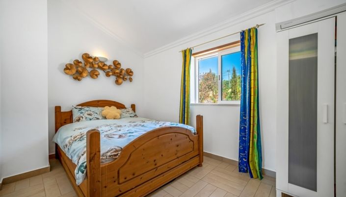Image No.17-4 Bed Villa for sale