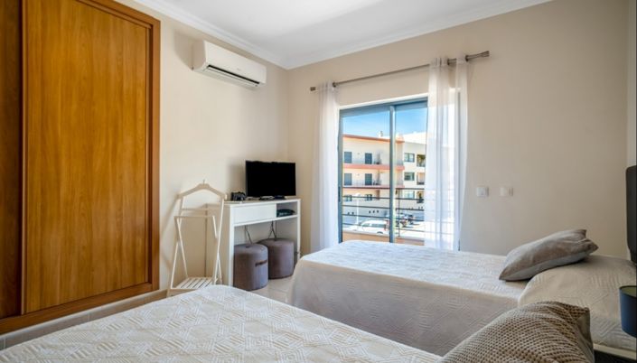 Image No.19-2 Bed Apartment for sale