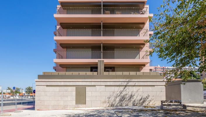 Image No.26-2 Bed Apartment for sale