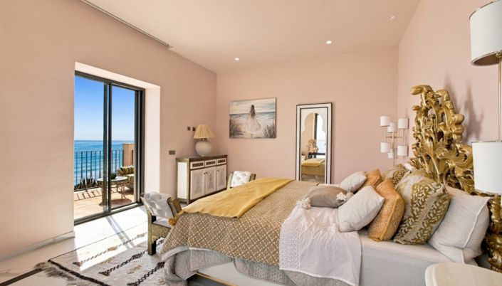 Image No.19-7 Bed Villa for sale