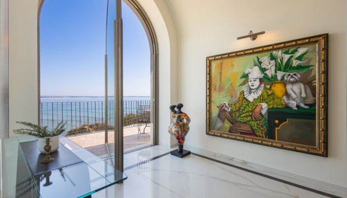Image No.29-7 Bed Villa for sale