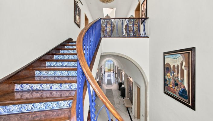 Image No.32-7 Bed Villa for sale