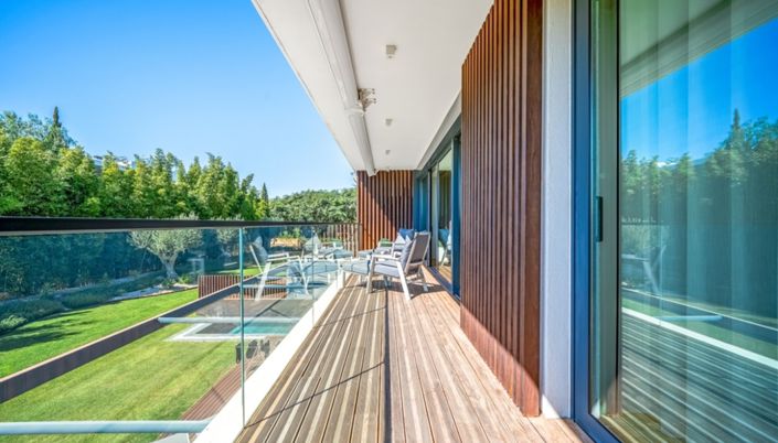 Image No.22-3 Bed Apartment for sale