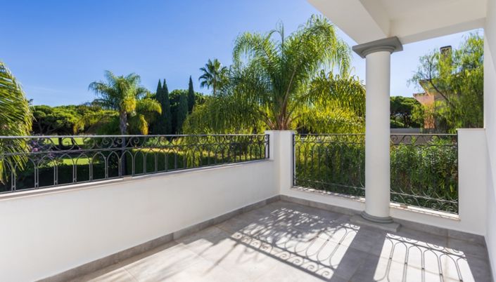 Image No.26-4 Bed Villa for sale