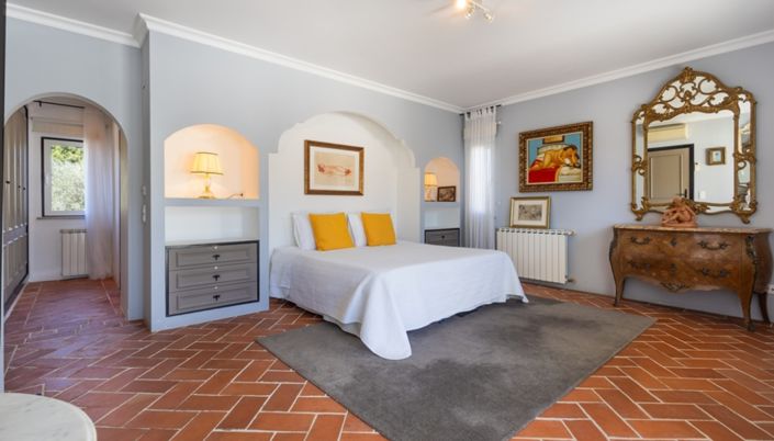 Image No.8-4 Bed Villa for sale